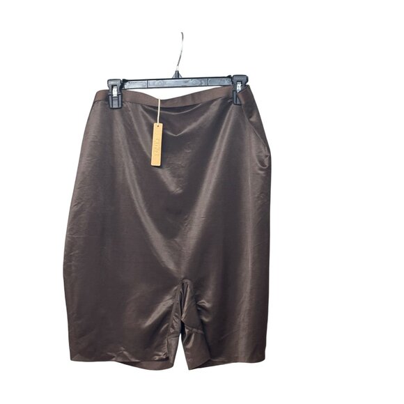 SKIMS Simply Bare Plus Size Shapewear Mid Thigh Shorts, 4X, Espresso - Picture 1 of 13